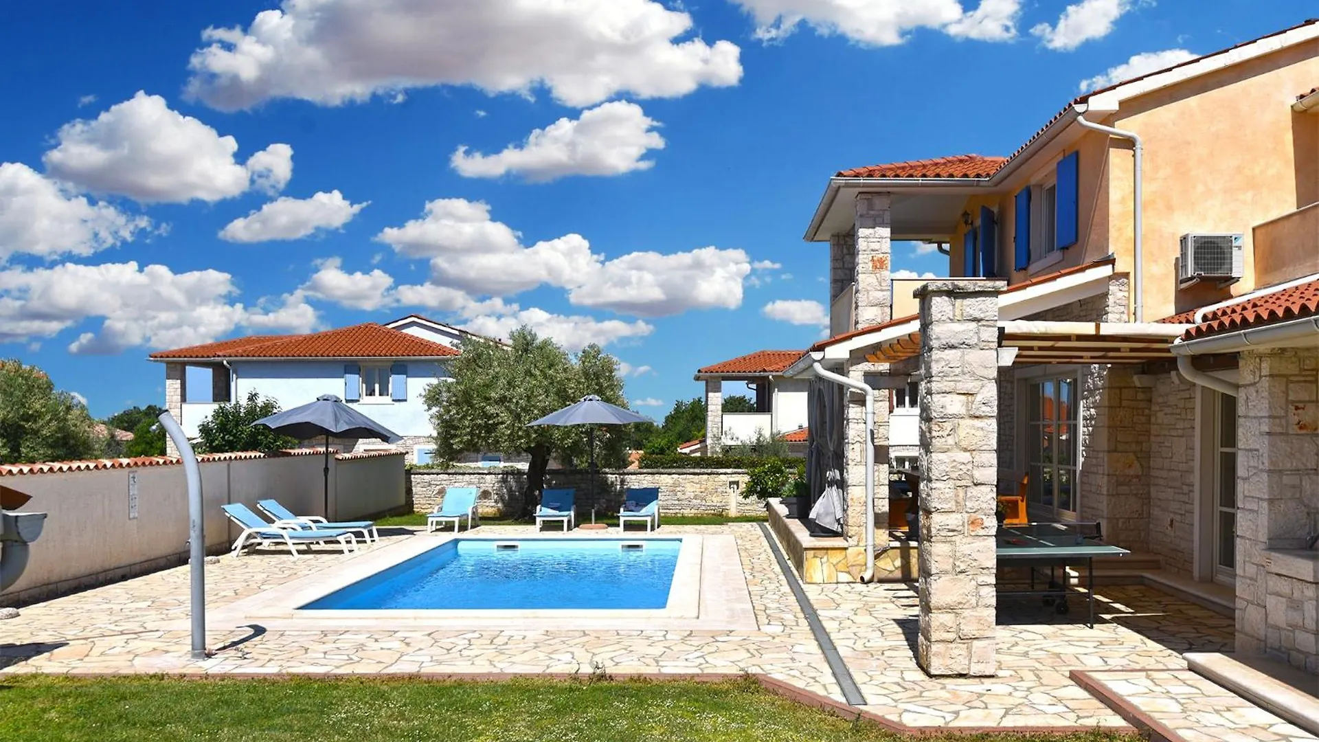 House Golubovo 2326 Villa Mednjan Holiday home